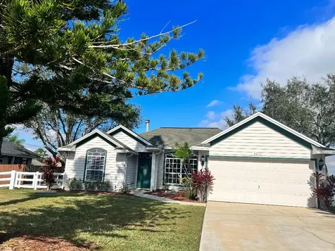 2211 SW Almansa Avenue Port St Lucie FL 34953