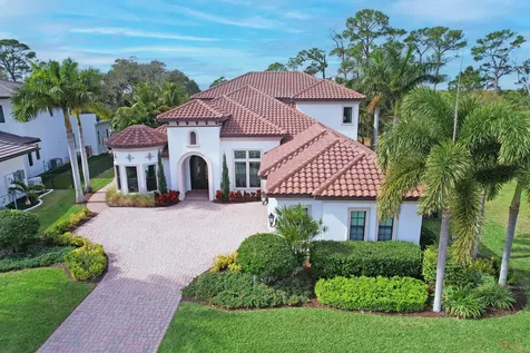 174 SE Via Lago Garda Port St Lucie FL 34952