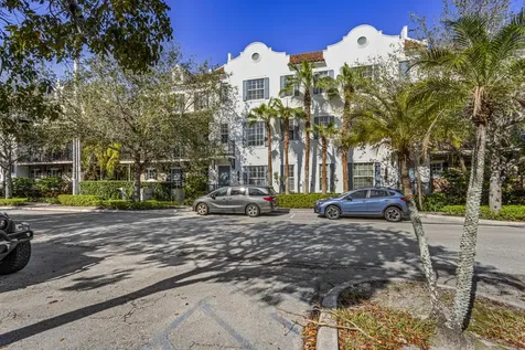 114 S Cannery Row Circle Delray Beach FL 33444