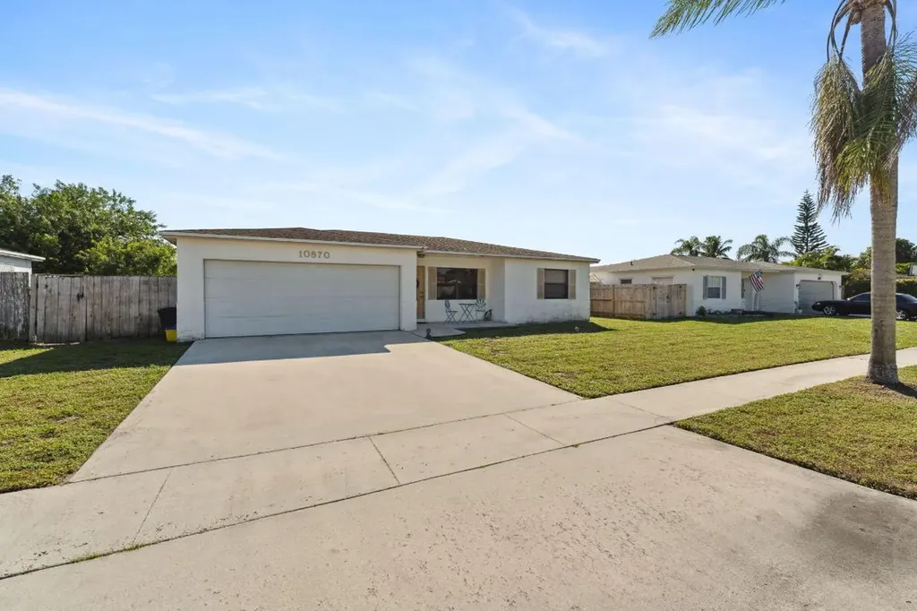 10870 Stacey Lane Boca Raton FL 33428