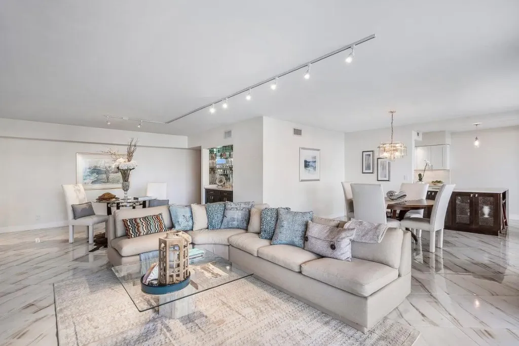 3300 S Ocean Boulevard S Palm Beach FL 33480