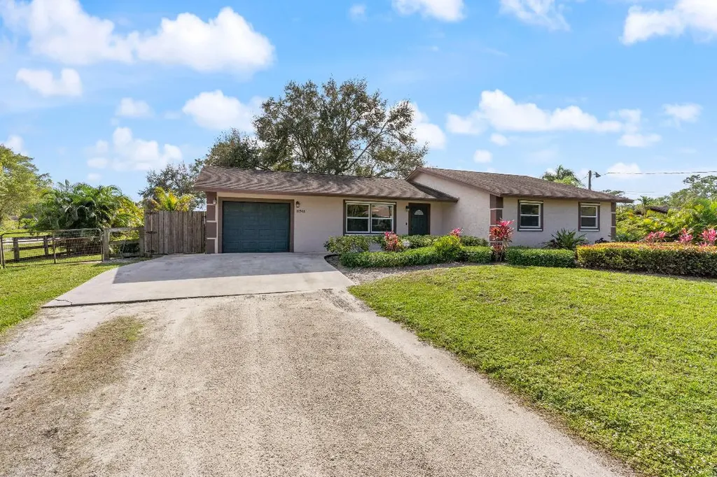 11546 59th Street N West Palm Beach FL 33411