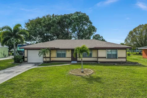 632 SW Everett Court Port St Lucie FL 34953