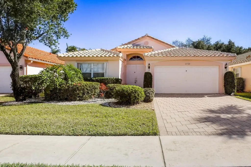 11728 Dove Hollow Avenue Boynton Beach FL 33437