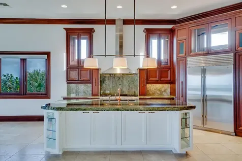 6722 N Highway A1a Hutchinson Island FL 34949