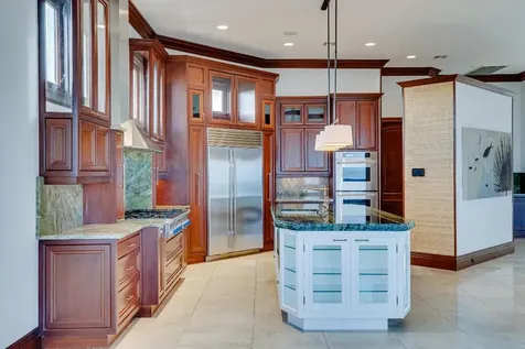 6722 N Highway A1a Hutchinson Island FL 34949