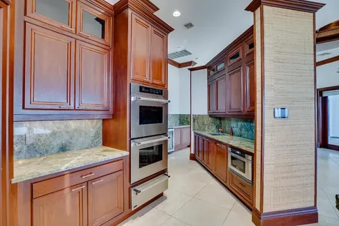 6722 N Highway A1a Hutchinson Island FL 34949