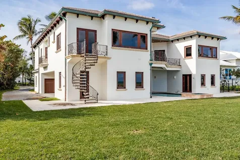 6722 N Highway A1a Hutchinson Island FL 34949