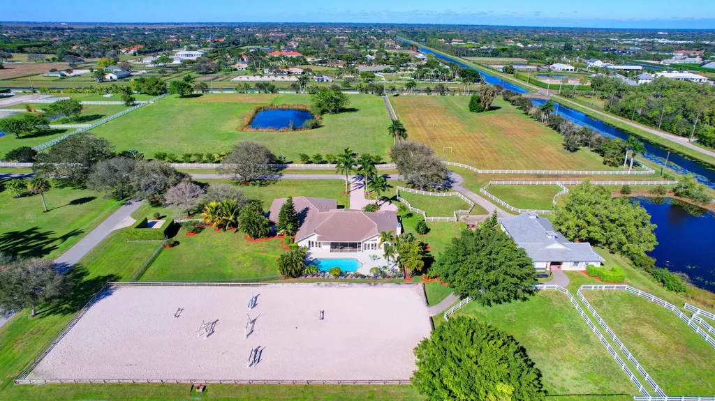 15300 Estancia Lane Wellington FL 33414