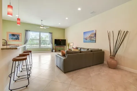 8684 SE Pinehaven Avenue Hobe Sound FL 33455