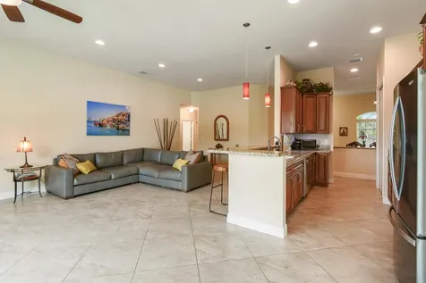 8684 SE Pinehaven Avenue Hobe Sound FL 33455