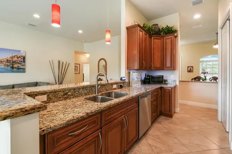 8684 SE Pinehaven Avenue Hobe Sound FL 33455