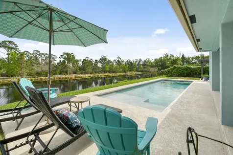 8684 SE Pinehaven Avenue Hobe Sound FL 33455