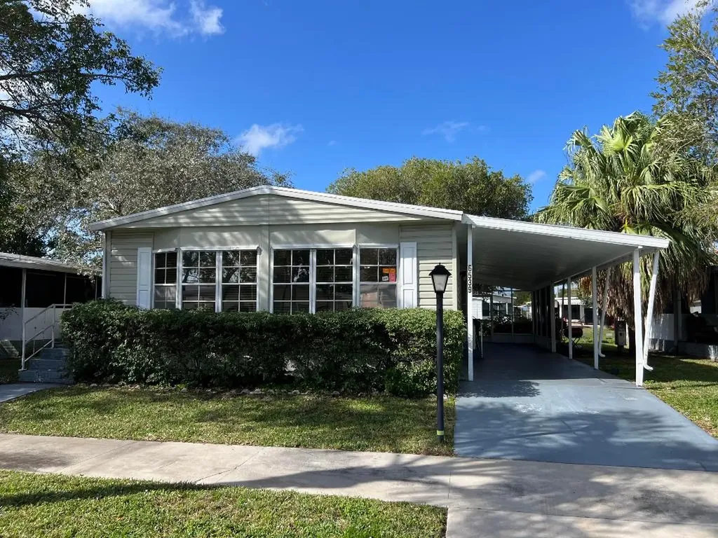 6539 NW 36th Avenue Coconut Creek FL 33073
