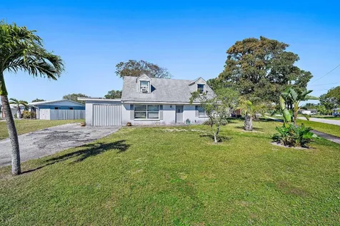 332 Cypress Lane Palm Springs FL 33461