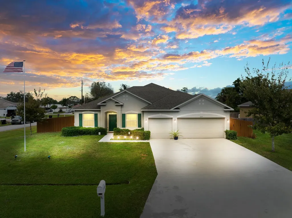 1477 SW Goodman Avenue Port St Lucie FL 34953