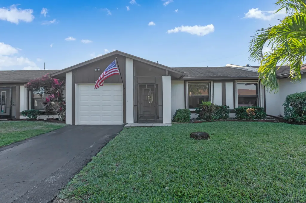 15912 Forsythia Circle Delray Beach FL 33484