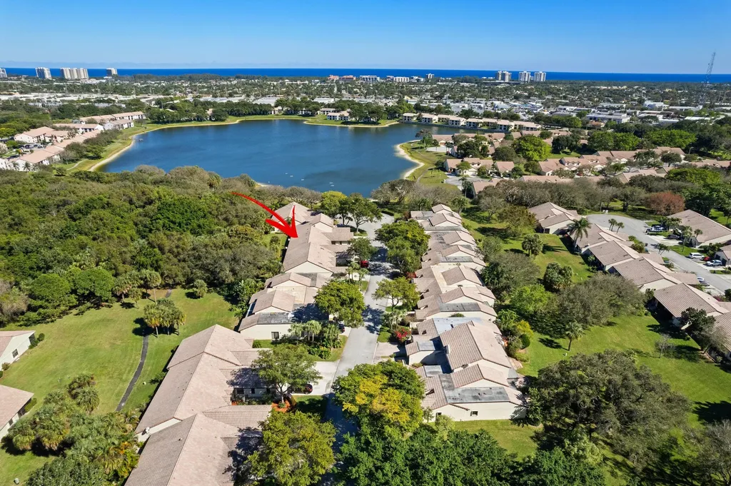 437 Ashwood Place Boca Raton FL 33431