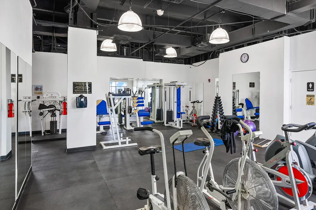 2751 S Ocean Drive Hollywood FL 33019