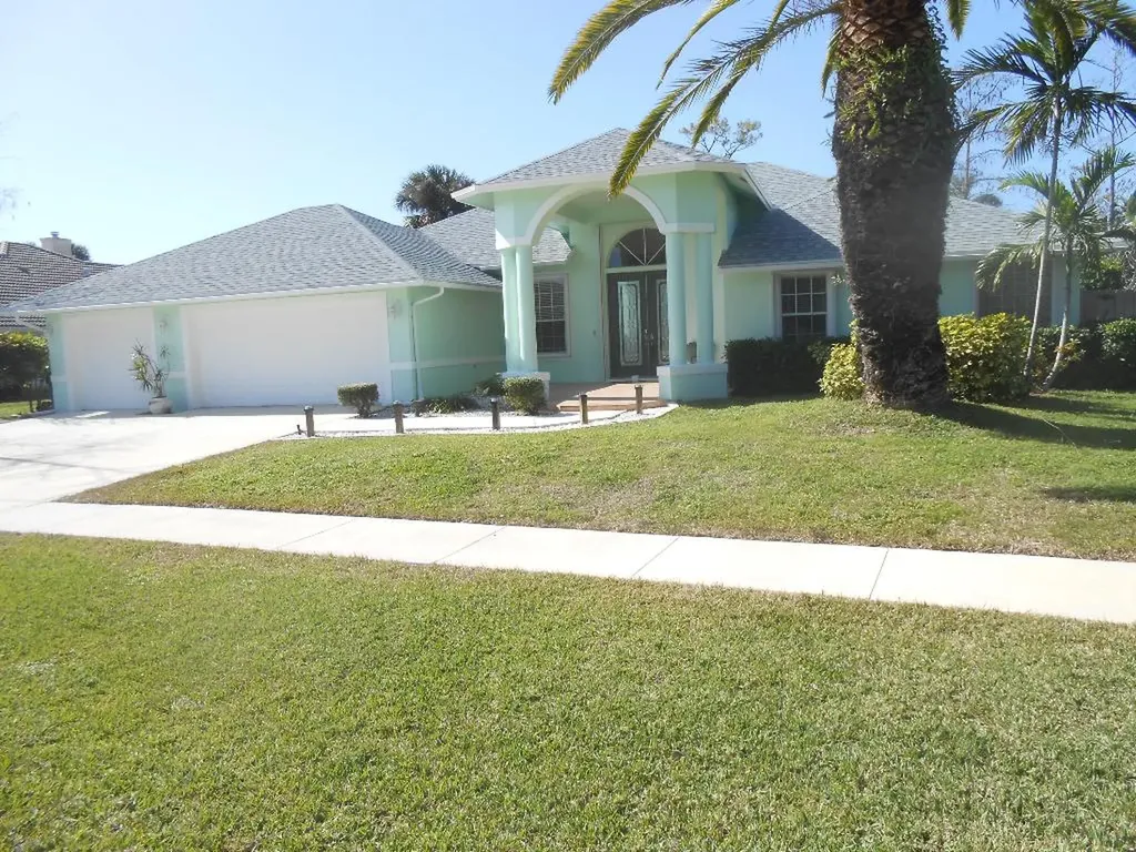 1377 Torrington Avenue Wellington FL 33414