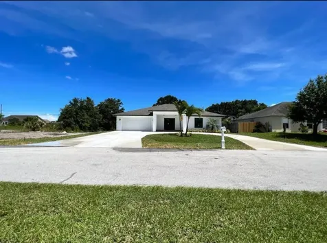 932 SW Cleary Terrace Port St Lucie FL 34953