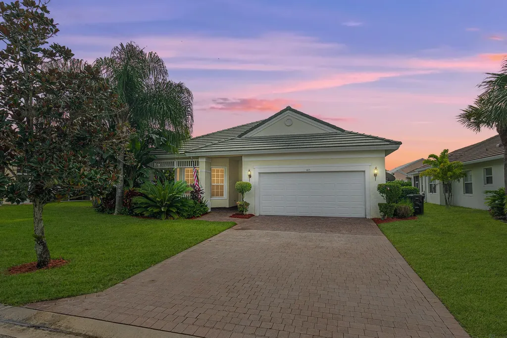 105 NW Swann Mill Circle Port St Lucie FL 34986