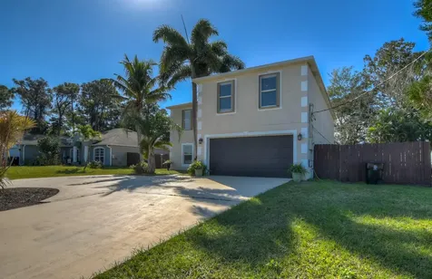 820 SE Sweetbay Avenue Port St Lucie FL 34983