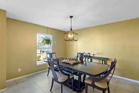 820 SE Sweetbay Avenue Port St Lucie FL 34983