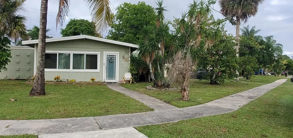 768 Orchid Drive Royal Palm Beach FL 33411