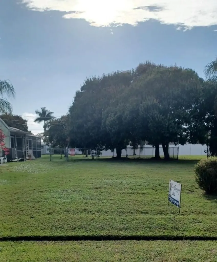 2240 SE Baron Street Port St Lucie FL 34952