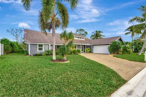 10440 SE Jupiter Narrows Drive Hobe Sound FL 33455