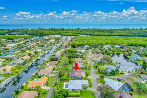 10440 SE Jupiter Narrows Drive Hobe Sound FL 33455