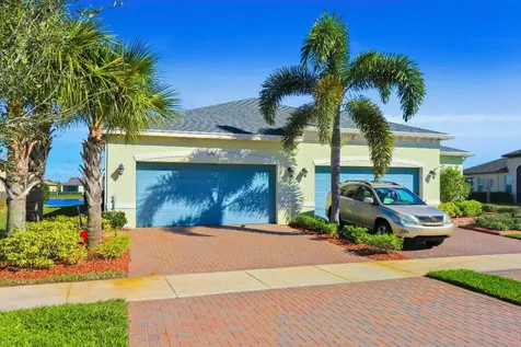 11201 SW Winding Lakes Circle Port St Lucie FL 34987