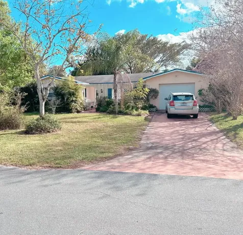 1160 SE 12th Street Stuart FL 34996
