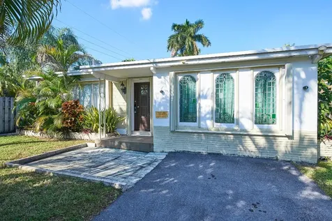 1511 Garfield Street Hollywood FL 33020