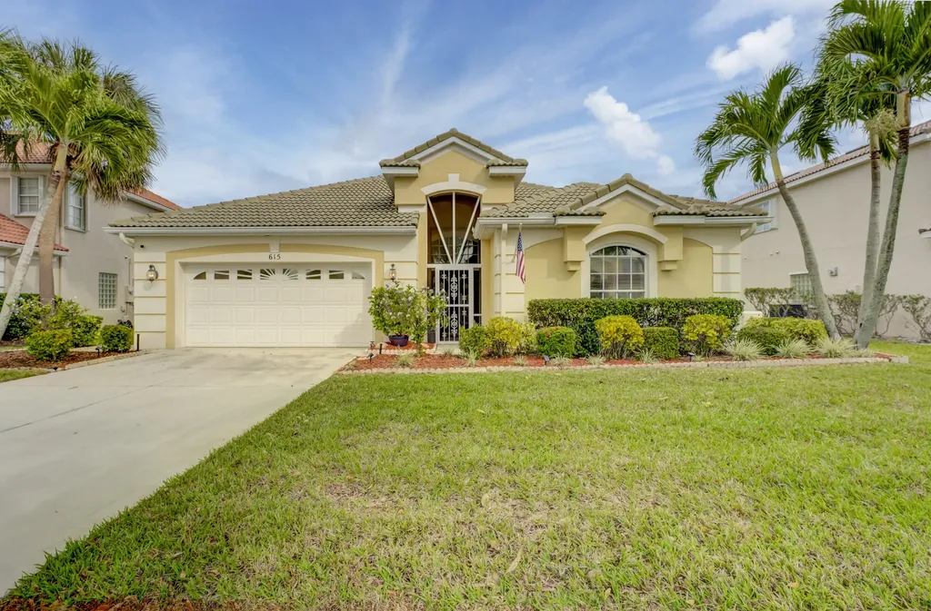615 SW Barbuda Bay Port St Lucie FL 34986