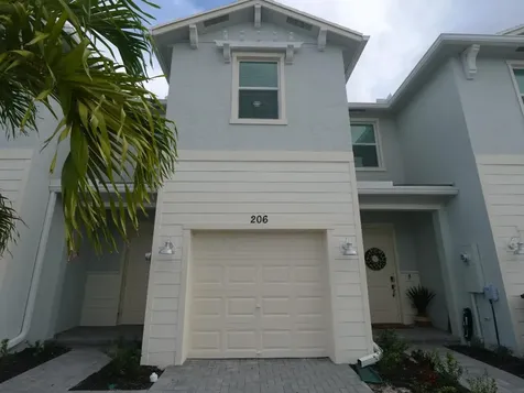206 SE Woodbark Street Port St Lucie FL 34984