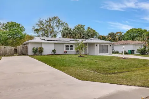 7505 Kenwood Road Fort Pierce FL 34951