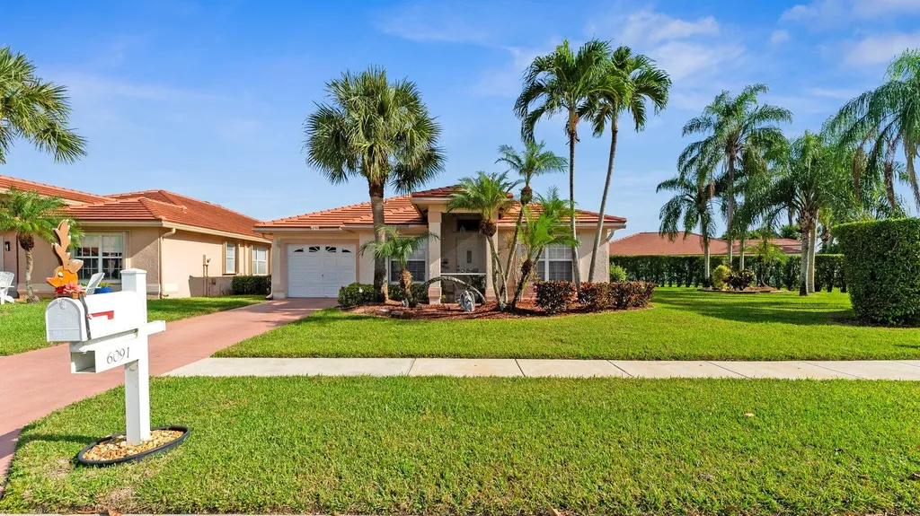 6091 Harbour Greens Drive Lake Worth FL 33467