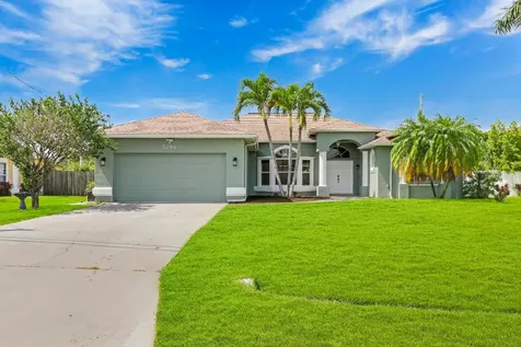 5794 NW Zinnia Street Port St Lucie FL 34986