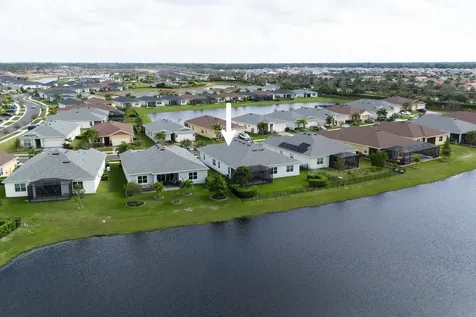 614 SE Goldenrod Road Port St Lucie FL 34984