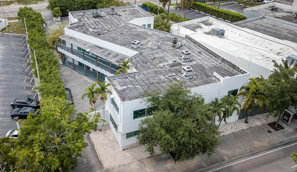 5020 Biscayne Boulevard Miami FL 33137