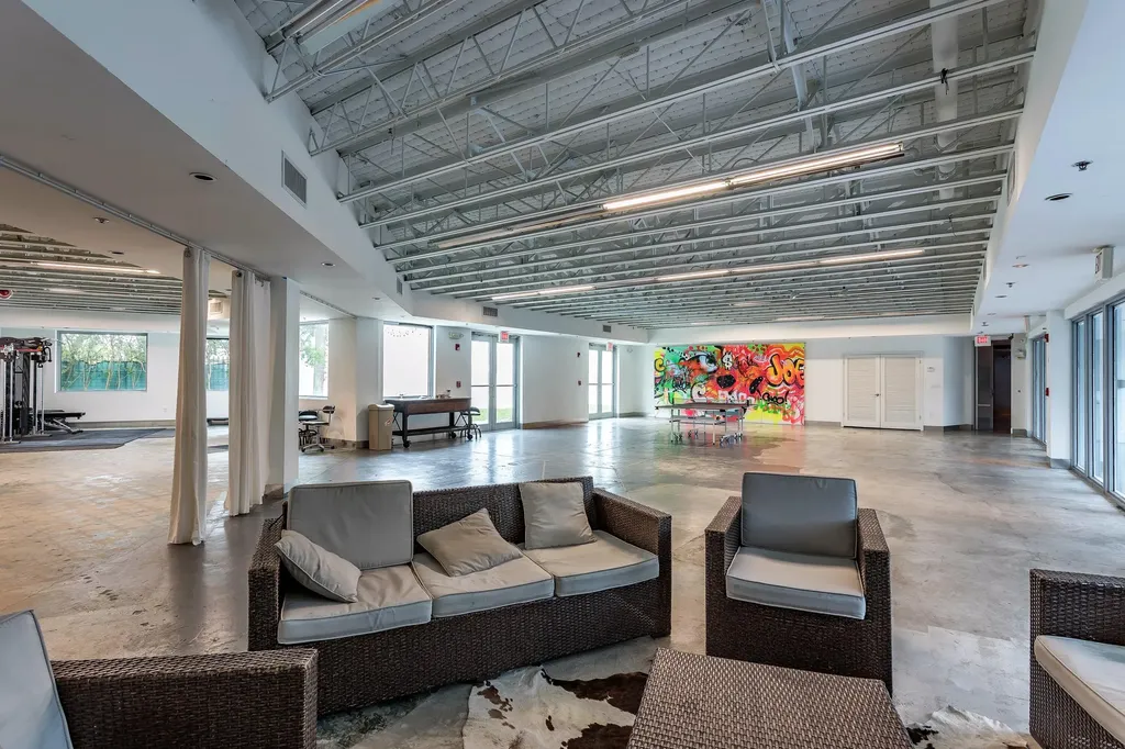 5020 Biscayne Boulevard Miami FL 33137