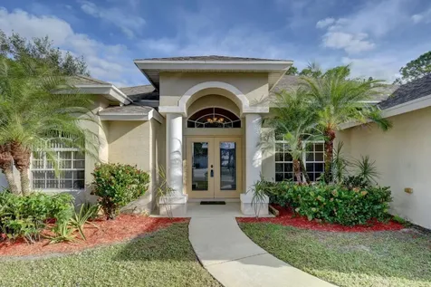2485 SW Madiera Street Port St Lucie FL 34953