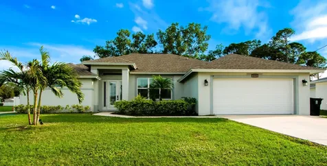 2102 SW Alloway Avenue Port St Lucie FL 34953