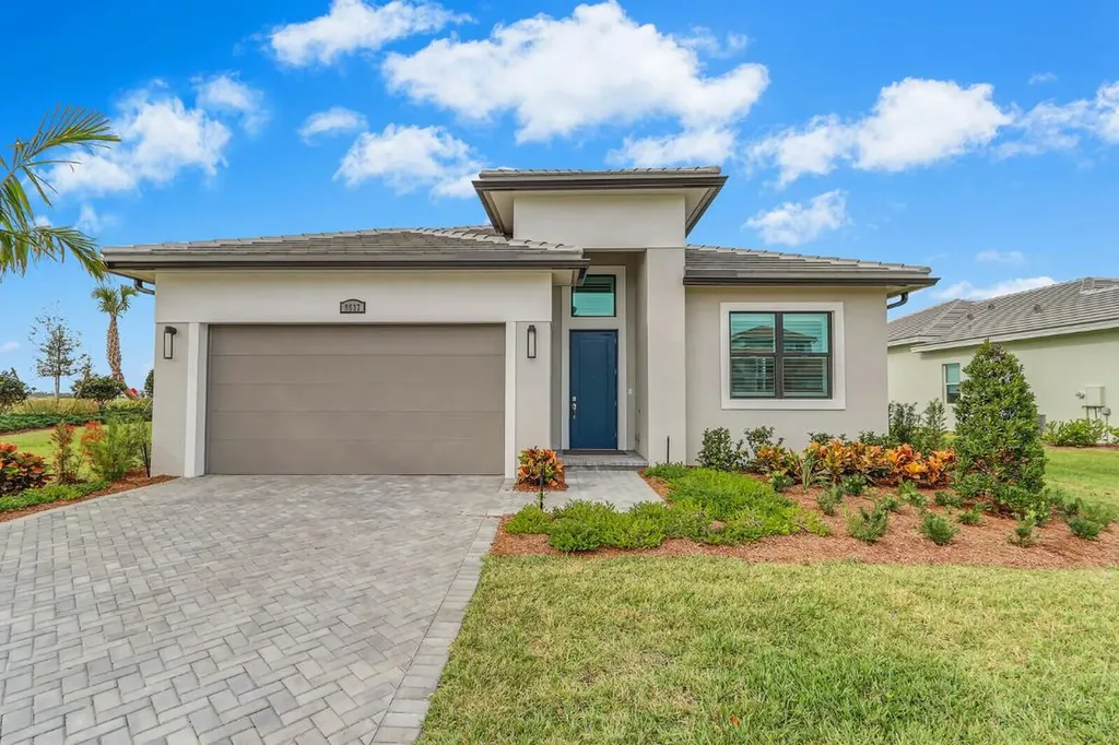9537 SW Pepoli Way Port St Lucie FL 34987
