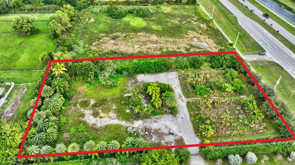 10069 La Reina Road Delray Beach FL 33446