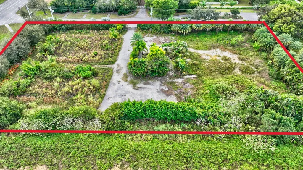 10069 La Reina Road Delray Beach FL 33446