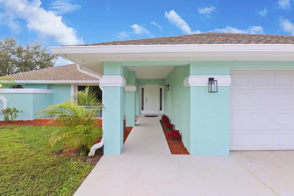 2398 SW Lejune Street Port St Lucie FL 34953
