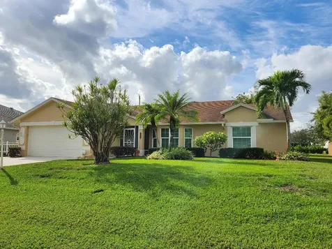 3545 SE Hyde Circle Port St Lucie FL 34984